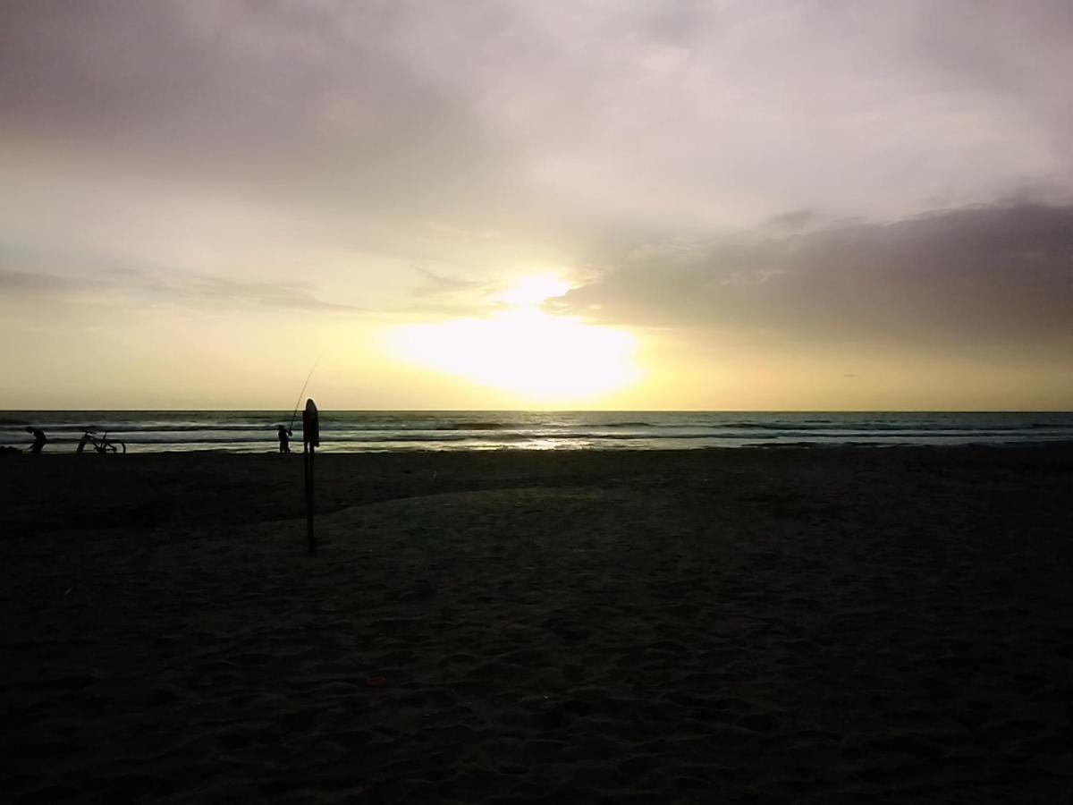 Sanyang Kinkiliba Beach Lodge מראה חיצוני תמונה